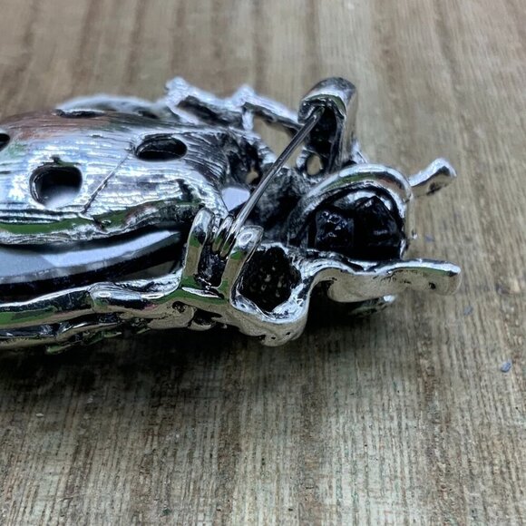 Cicada Beetle Rhinestone Victorian Style Purple Stone Brooch Pendant - Picture 5 of 7